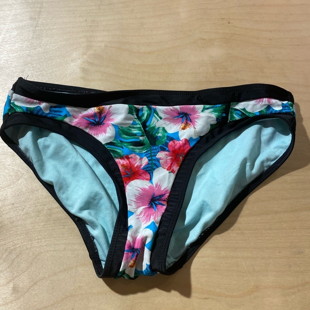 NOBO Floral Bikini Bottoms Size Medium (7-9) (HF)